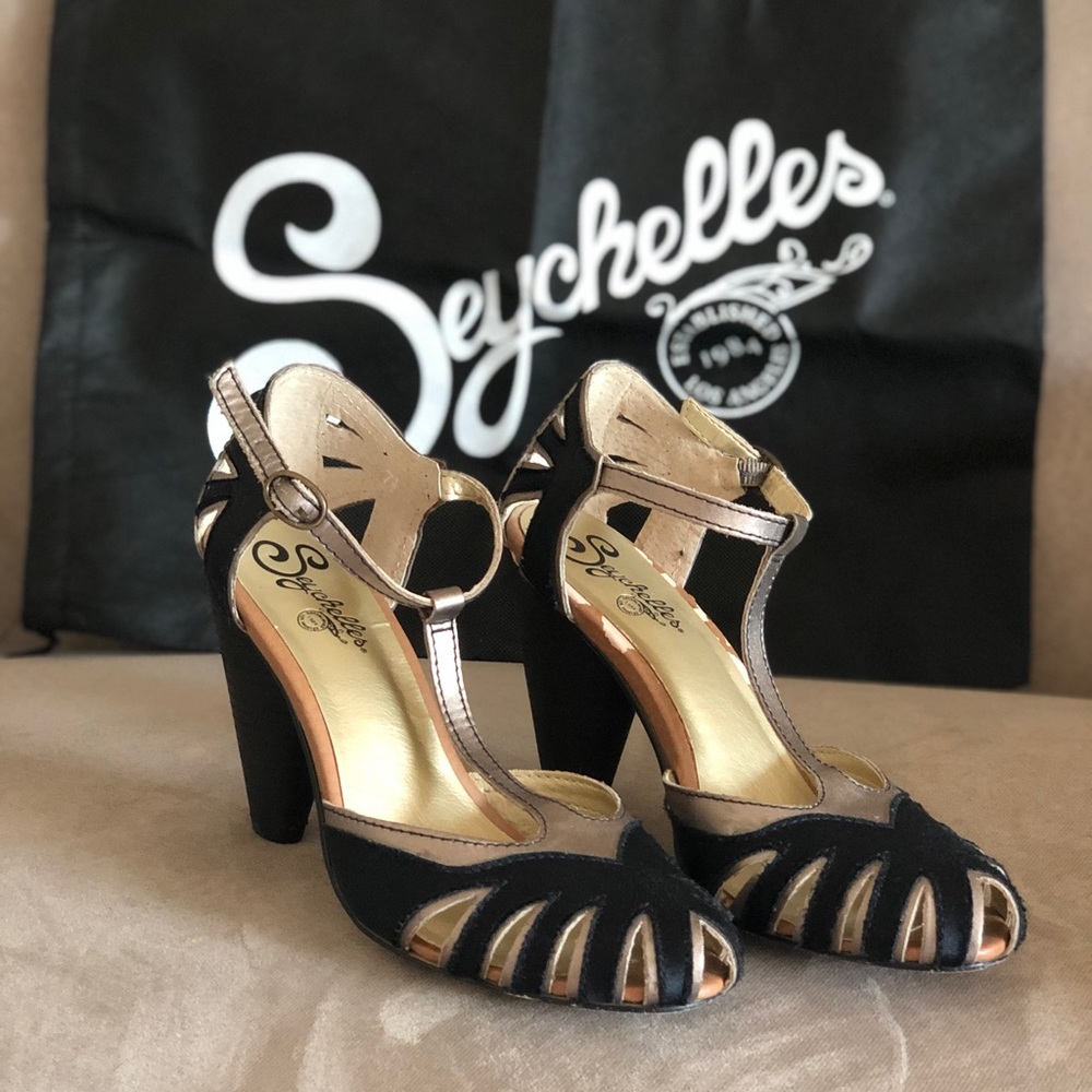 Seychelles Pot of Gold heels